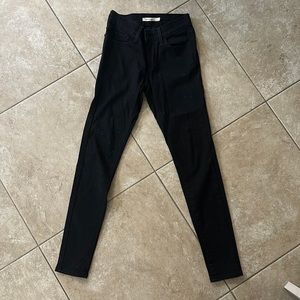 Levi’s 710 super skinny black
